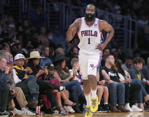 英超激烈的 英超激烈的