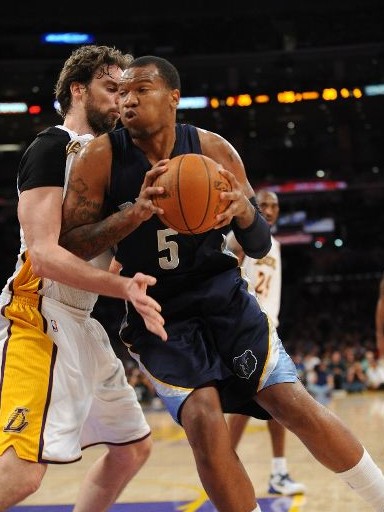 赛的表现 赛的表现