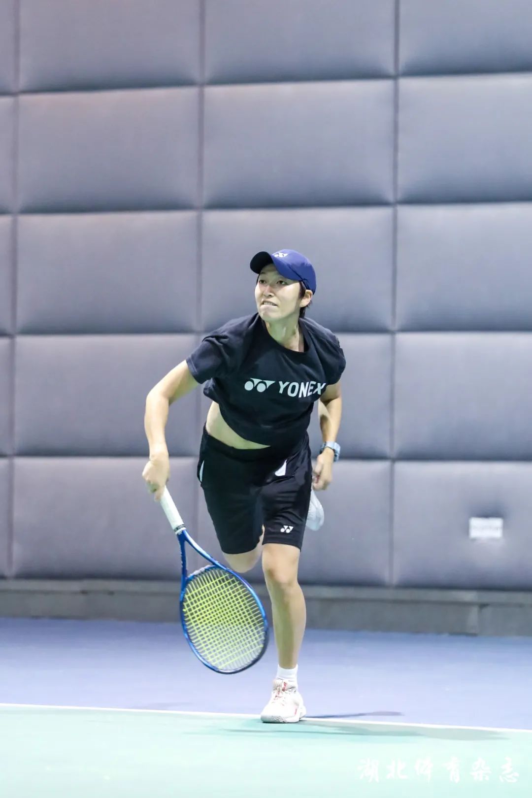 后防线的中 后防线的中